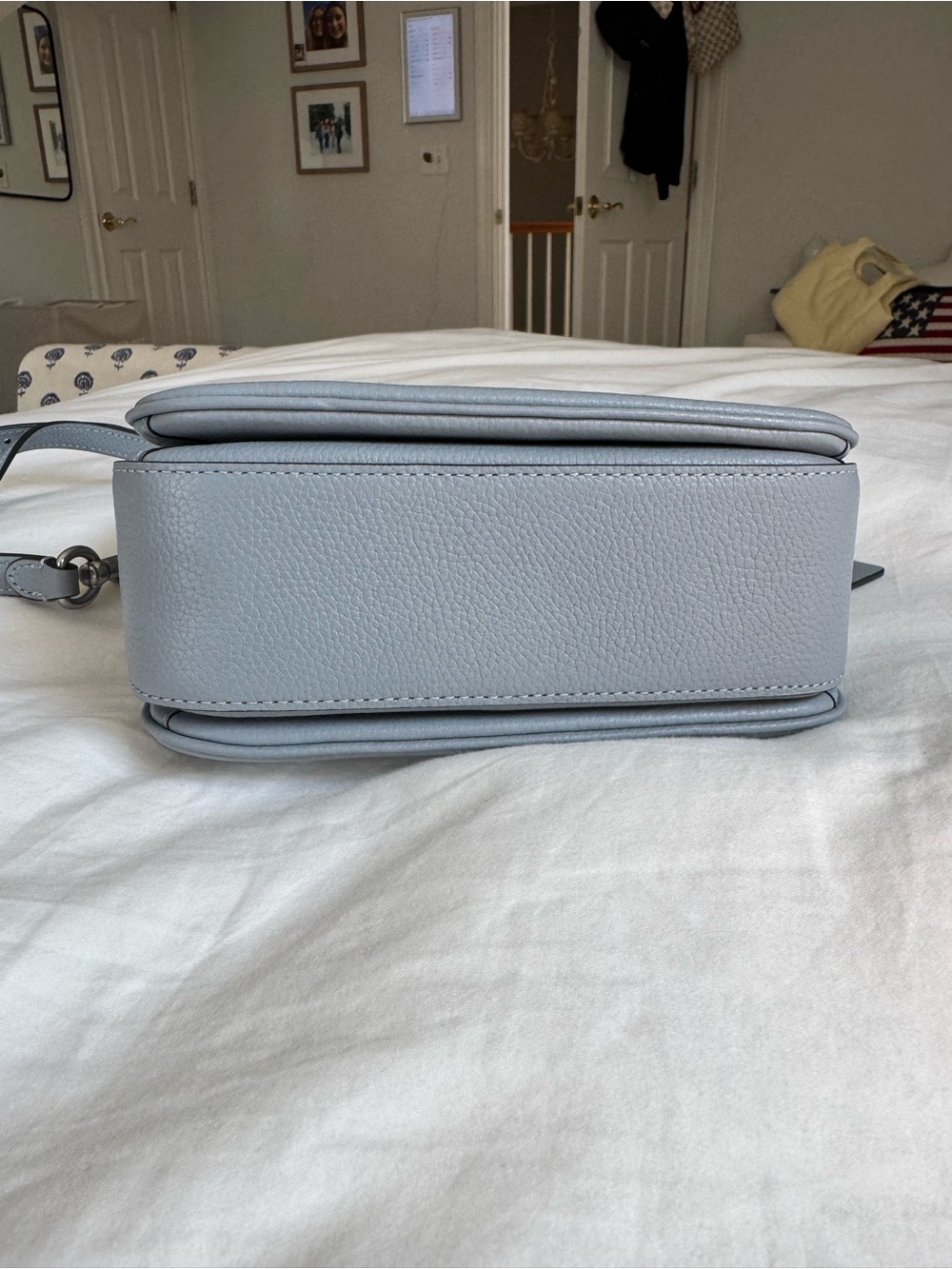 Coach Cassie Crossbody 19 bag - Picture 12 of 13